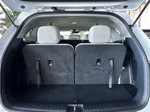 Certified 2023 Kia Sorento S FWD image 25