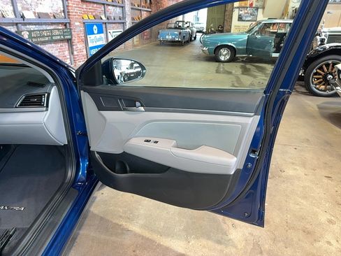 Used 2018 Hyundai Elantra Value Edition image 68