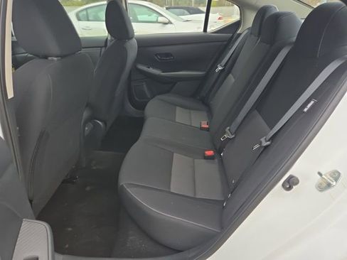 Used 2025 Nissan Sentra SV image 41