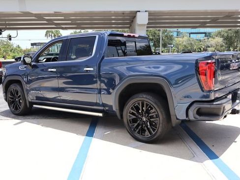 Used 2022 GMC Sierra 1500 Denali RWD image 5