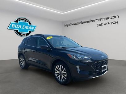 Used 2022 Ford Escape Titanium w/ Class II Trailer Tow Package