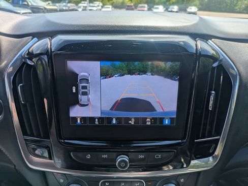 Used 2023 Chevrolet Traverse Premier w/ Redline Edition AWD/4WD image 27