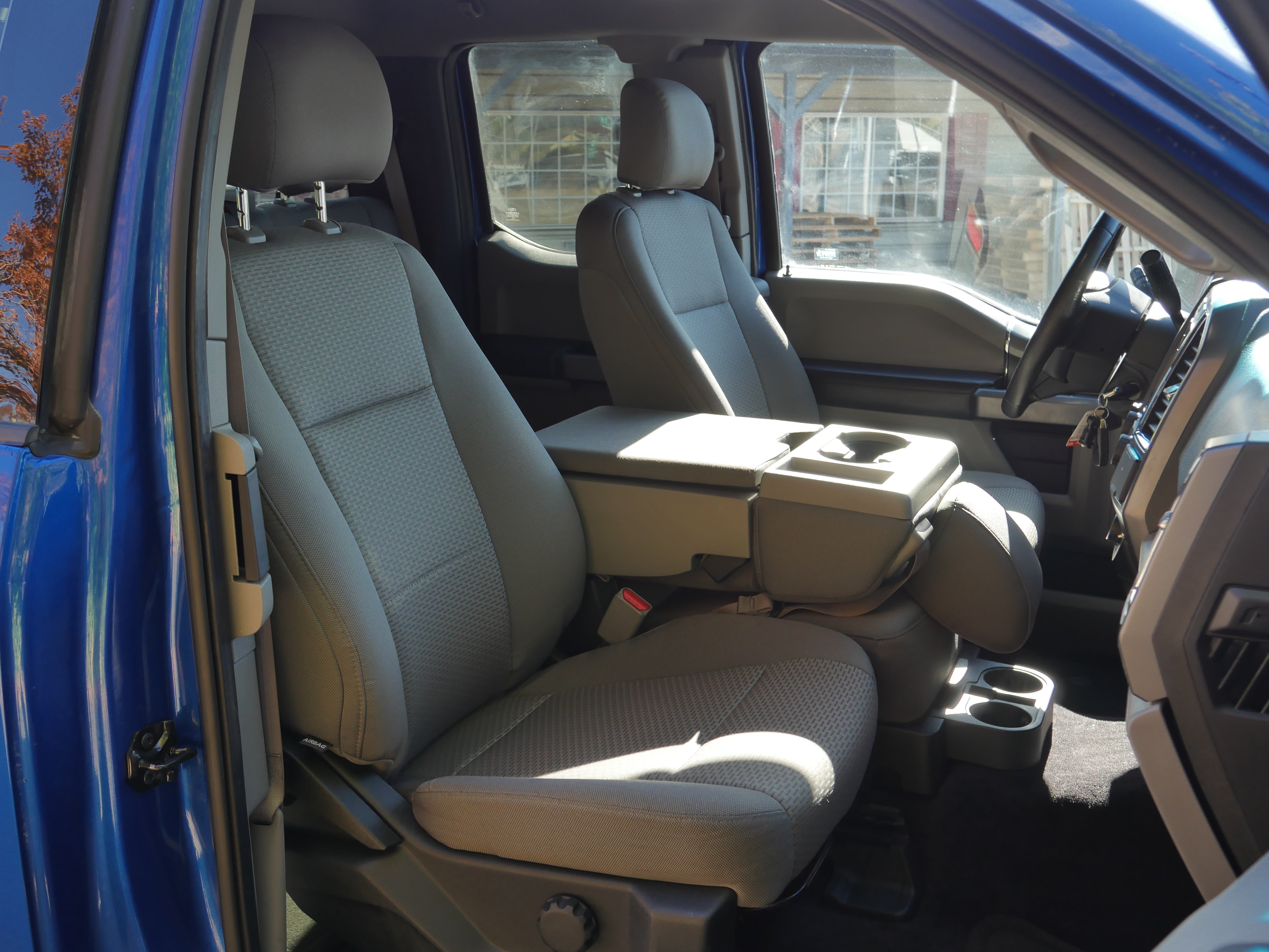 Used 2015 Ford F150 XLT w/ Equipment Group 301A Mid AWD/4WD image 26