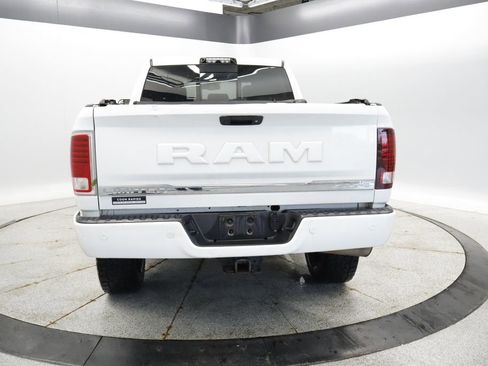 Used 2018 RAM 3500 Laramie Longhorn AWD/4WD image 4