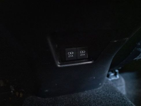 Used 2021 Toyota Venza Limited w/ Advanced Technology Package AWD/4WD image 39