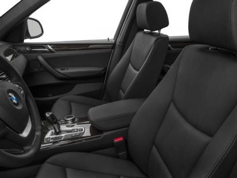 Used 2017 BMW X3 xDrive28i image 12