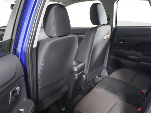 Used 2018 Mitsubishi Outlander Sport LE image 23