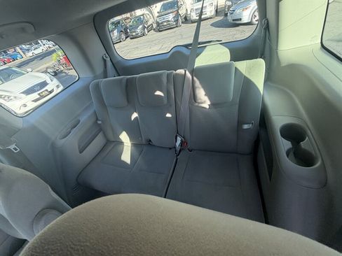 Used 2015 Nissan Quest S FWD image 11