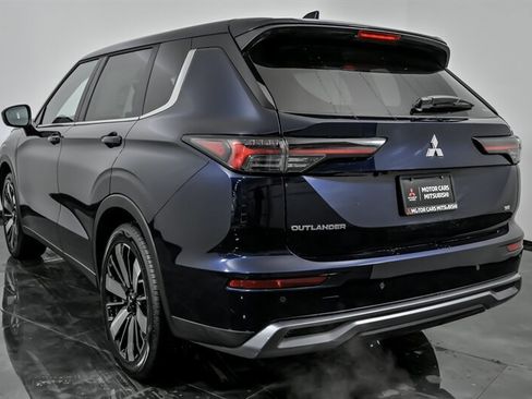 New 2026 Mitsubishi Outlander SE image 7