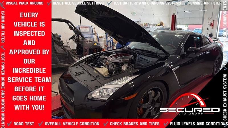 Used 2015 Nissan GT-R Black Edition AWD/4WD image 47