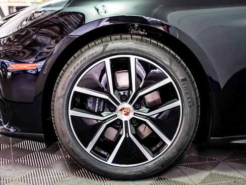 New 2026 Porsche Panamera 4 image 14