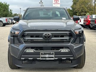New 2025 Toyota Tacoma SR5 video 2