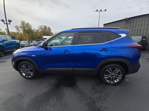 Used 2022 Kia Seltos S image 7