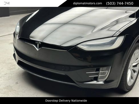 Used 2017 Tesla Model X 100D image 13