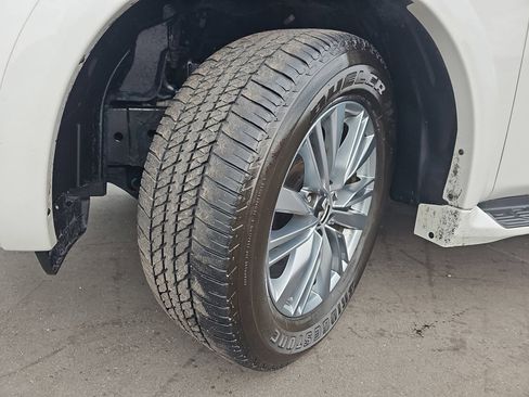 Used 2022 INFINITI QX80 Luxe w/ All-Season Package AWD/4WD image 35