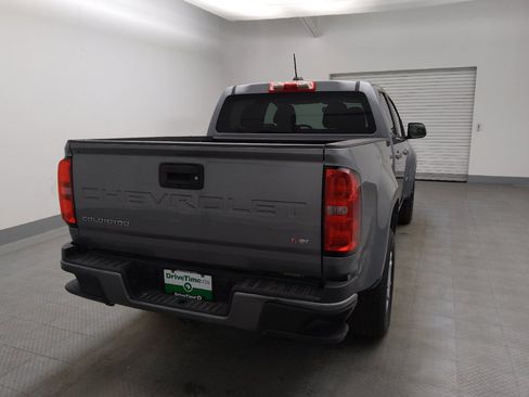Used 2021 Chevrolet Colorado LT RWD image 9