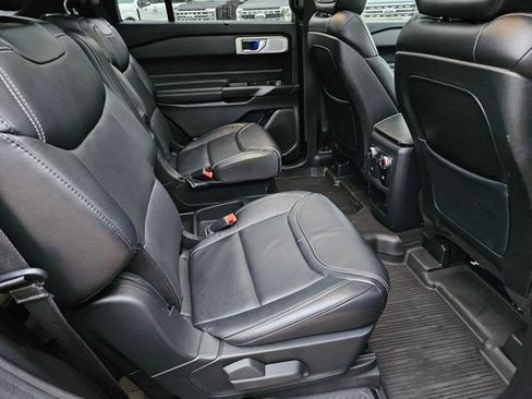 Used 2020 Ford Explorer ST w/ ST High-Performance Pack image 23