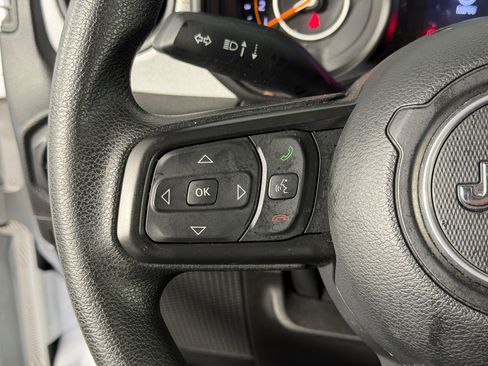 Used 2024 Jeep Wrangler Sport image 12