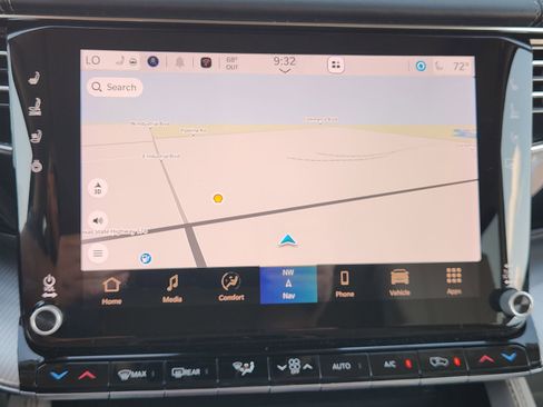 Used 2023 Jeep Grand Wagoneer Base w/ Flexible Seating Group image 17