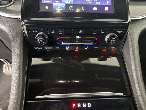 Used 2023 Jeep Grand Cherokee L Laredo AWD/4WD image 18