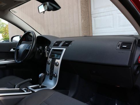Used 2011 Volvo C30 T5 FWD image 37
