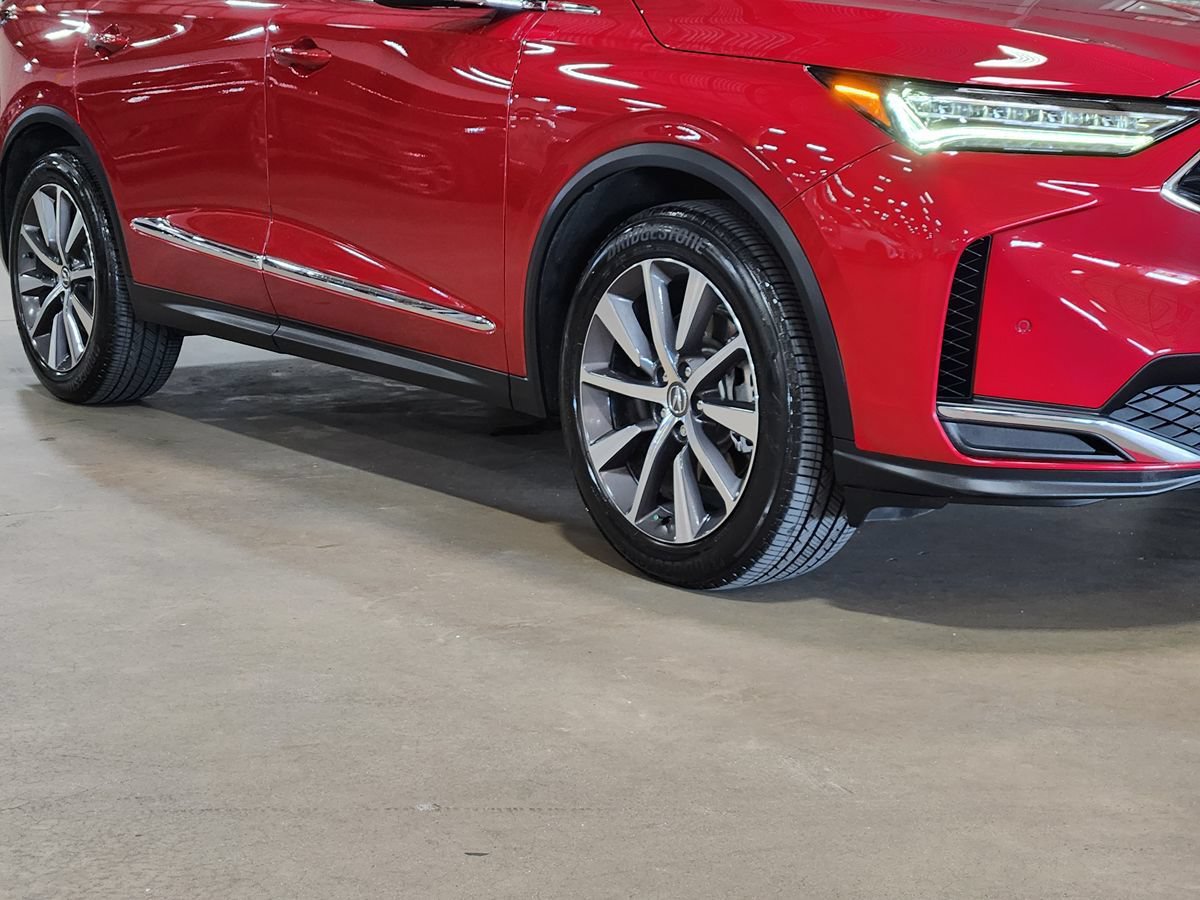 Used 2025 Acura MDX w/ Technology Package FWD image 10