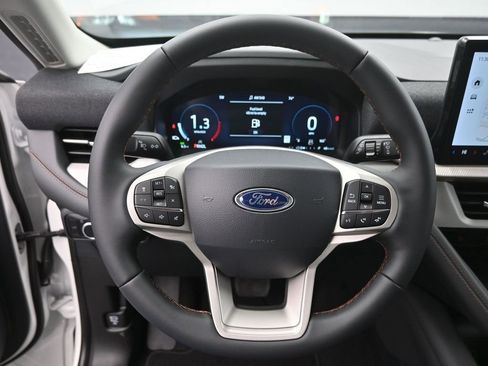 New 2026 Ford Explorer Active image 6