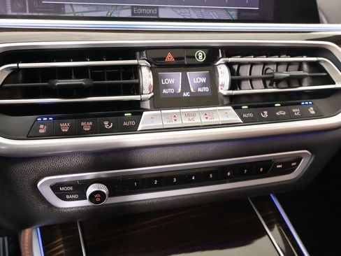 Used 2020 BMW X5 sDrive40i w/ Luxury Seating Package RWD image 8