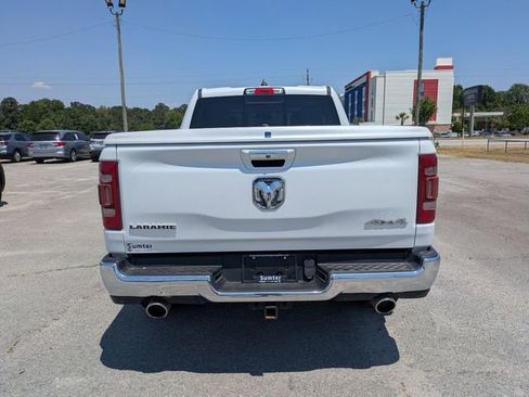 Used 2019 RAM 1500 Laramie AWD/4WD image 4