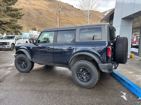 Used 2021 Ford Bronco Wildtrak image 8