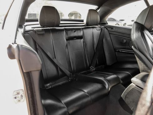 Used 2018 BMW M4 Convertible RWD image 45