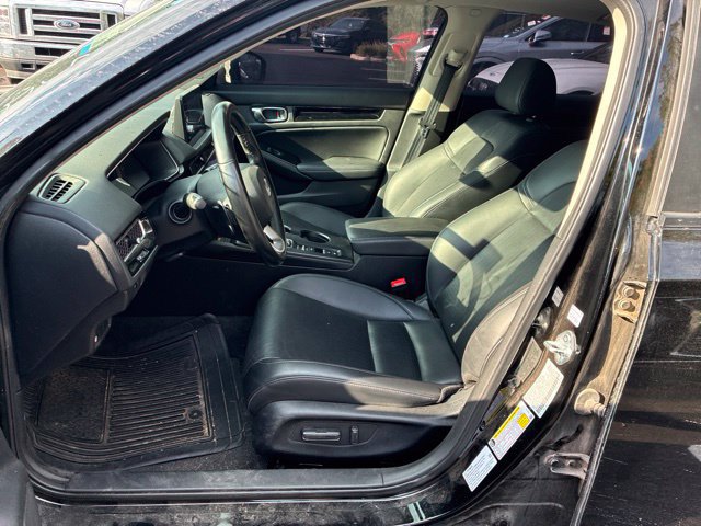 Used 2022 Honda Civic Touring image 3