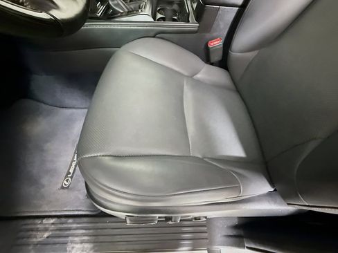 Certified 2020 Lexus GX 460 Premium w/ Premium Package image 19