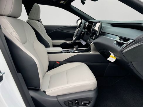 Used 2026 Lexus RX 350 F Sport w/ Convenience Package image 5