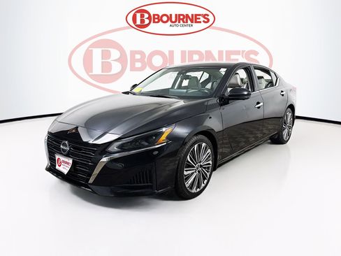 Used 2023 Nissan Altima 2.5 SL image 7