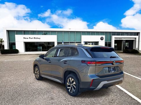 New 2025 Volkswagen Tiguan S FWD image 6