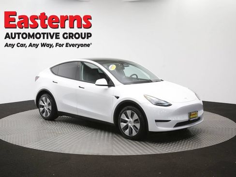 Used 2023 Tesla Model Y Long Range AWD/4WD image 44