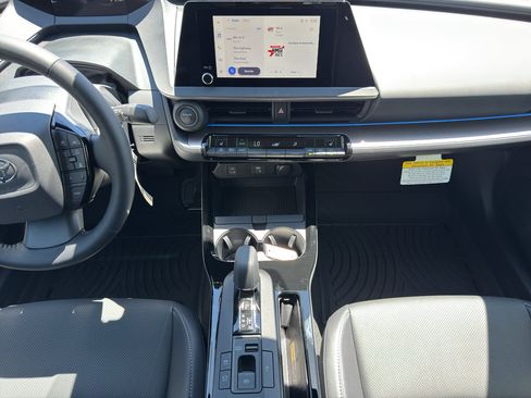 New 2026 Toyota Prius XLE FWD image 9