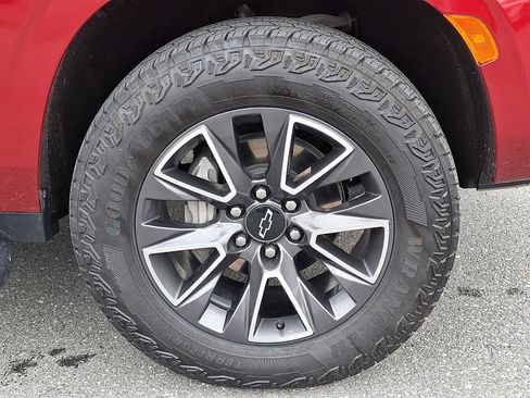 Certified 2023 Chevrolet Tahoe Z71 w/ Z71 Off-Road Package AWD/4WD image 8