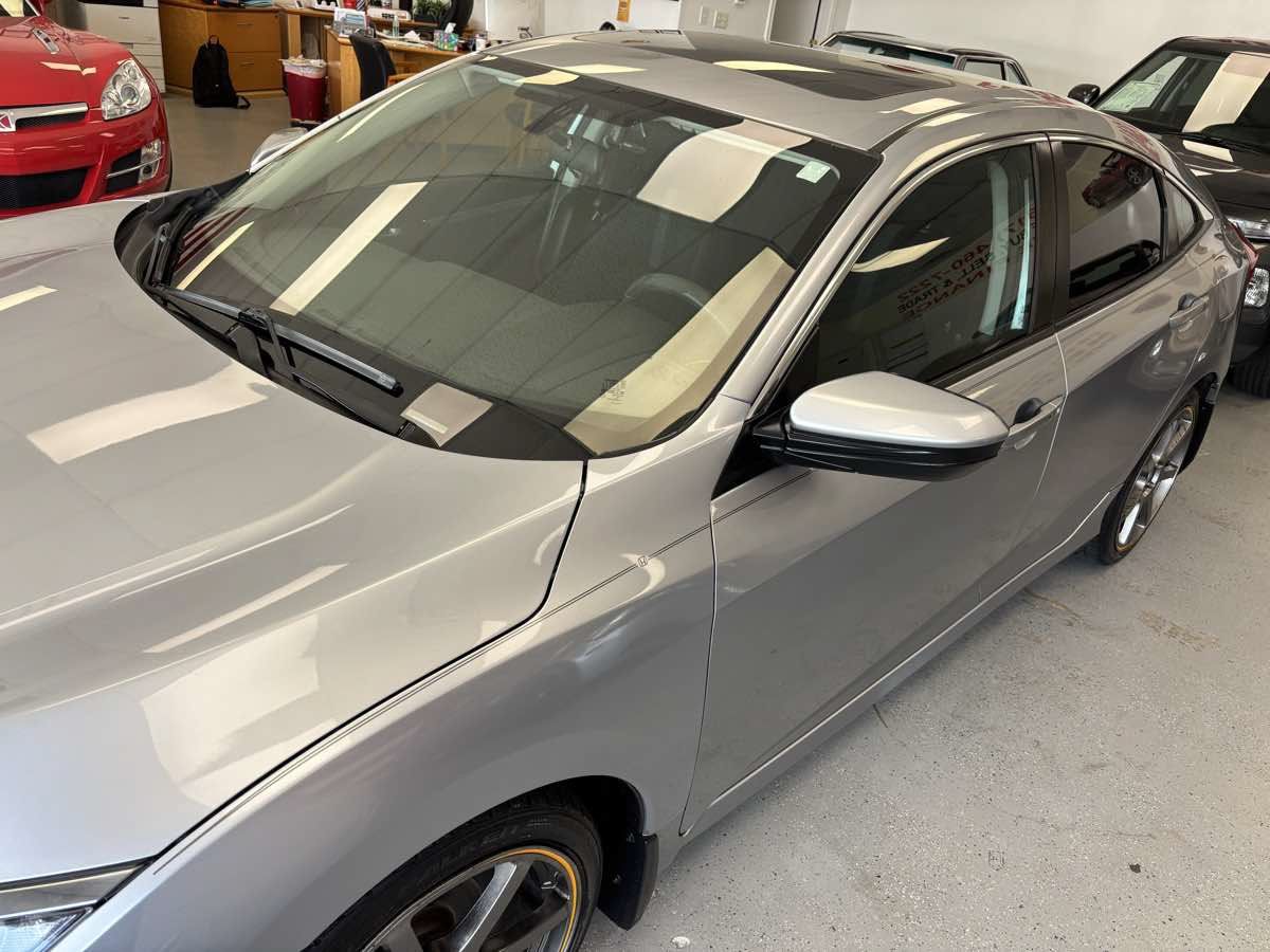 Used 2016 Honda Civic EX image 4
