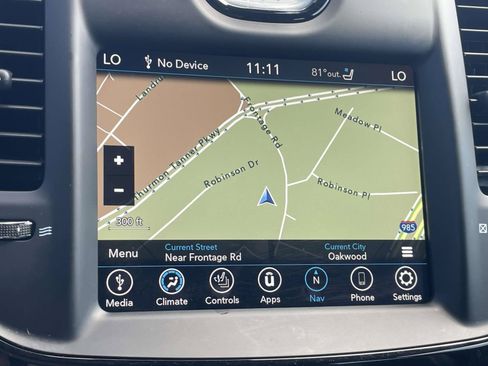 Used 2023 Chrysler 300 C RWD image 18