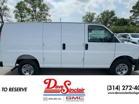 New 2026 GMC Savana 2500 RWD image 9