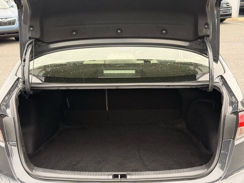 Used 2025 Toyota Corolla LE FWD image 12