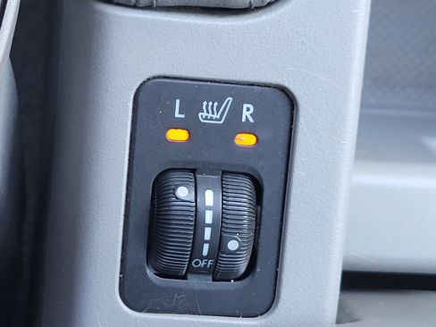 Used 2010 Subaru Forester 2.5X Limited w/ Popular Equipment Group 4B image 19