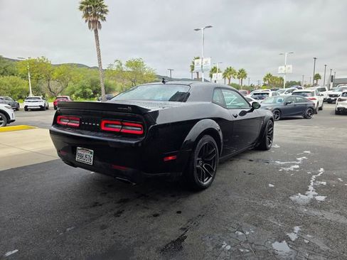 Used 2022 Dodge Challenger R/T Scat Pack RWD image 5