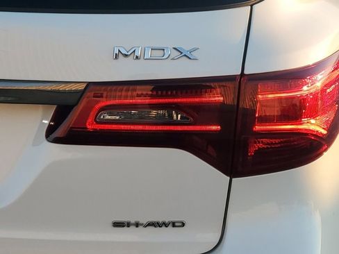 Used 2019 Acura MDX A-Spec image 8