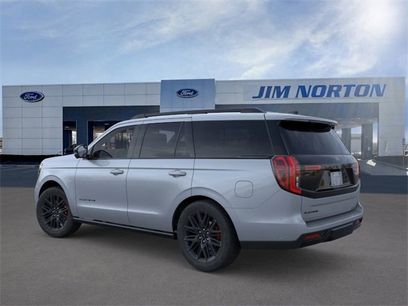 New 2025 Ford Expedition Platinum w/ Stealth Performance Package