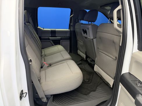 Used 2017 Ford F150 XLT AWD/4WD image 23