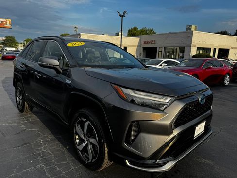Used 2023 Toyota RAV4 SE AWD/4WD image 7