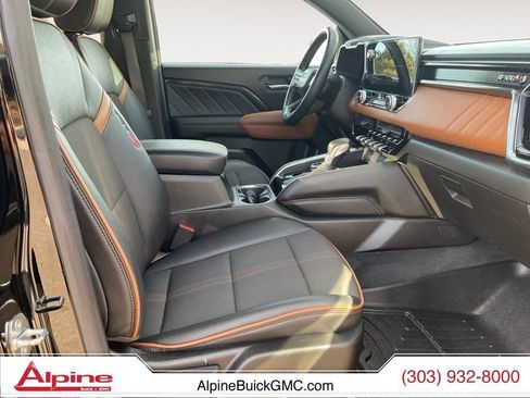 Used 2023 GMC Canyon AT4 image 15